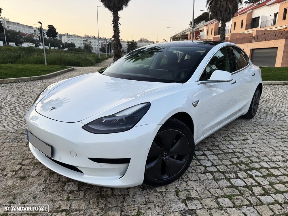 Tesla Model 3 Standard Range Plus RWD - 1