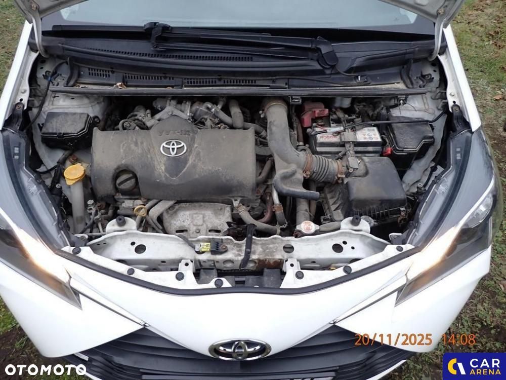 Toyota Yaris 1.5 Active - 12
