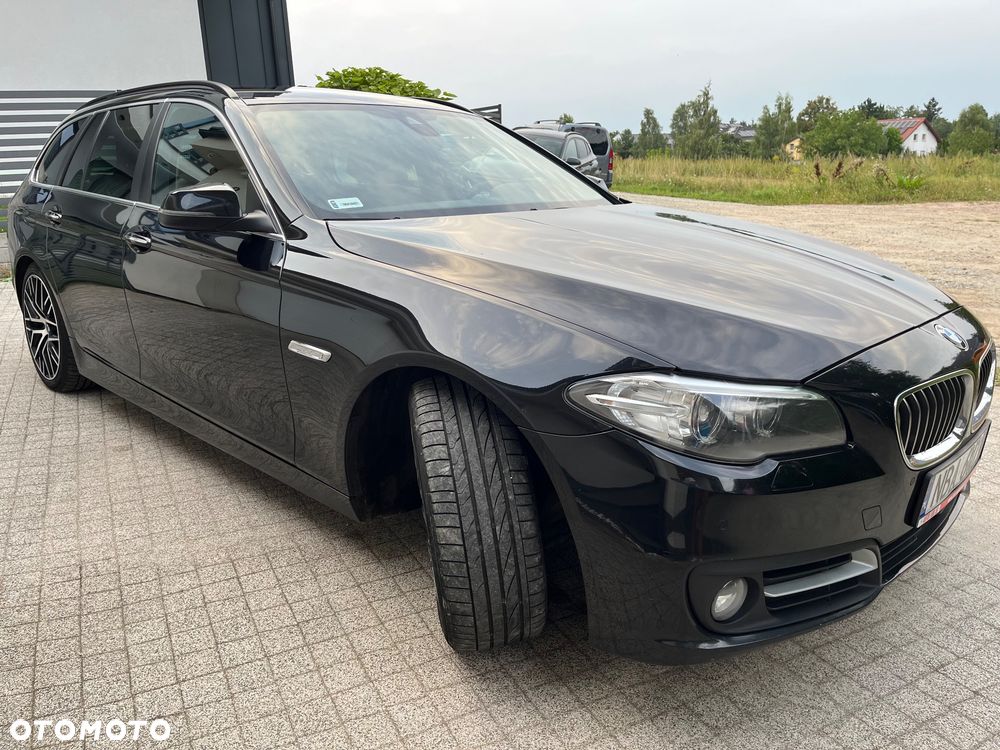 BMW Seria 5 530d xDrive Modern Line - 11