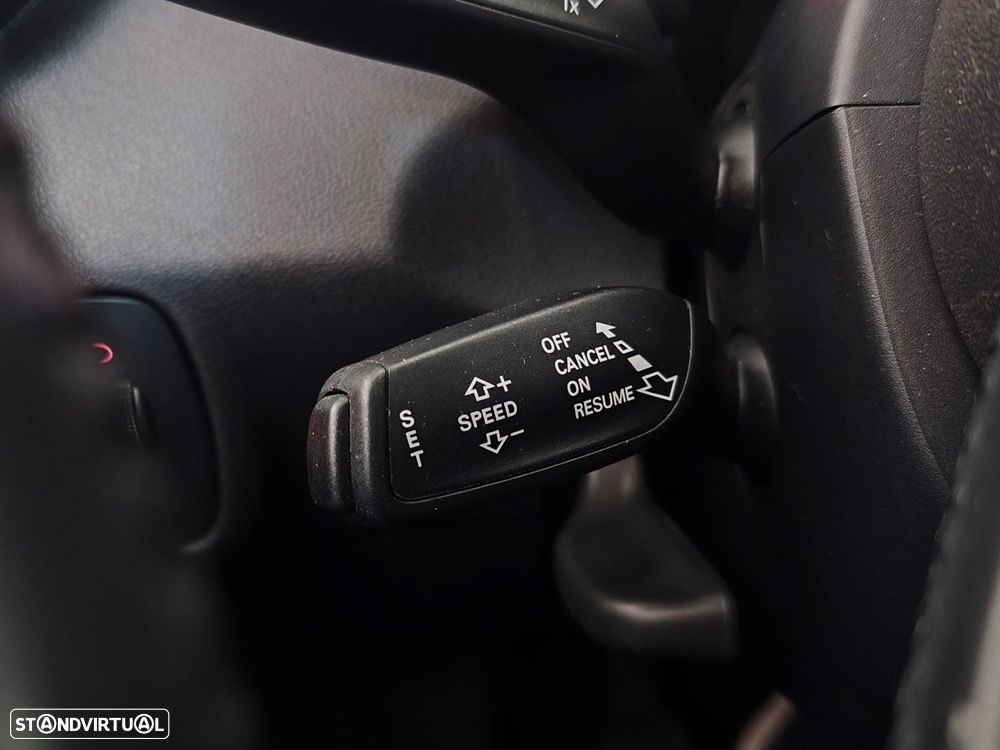 Audi A1 Sportback 1.0 TFSI Design - 23