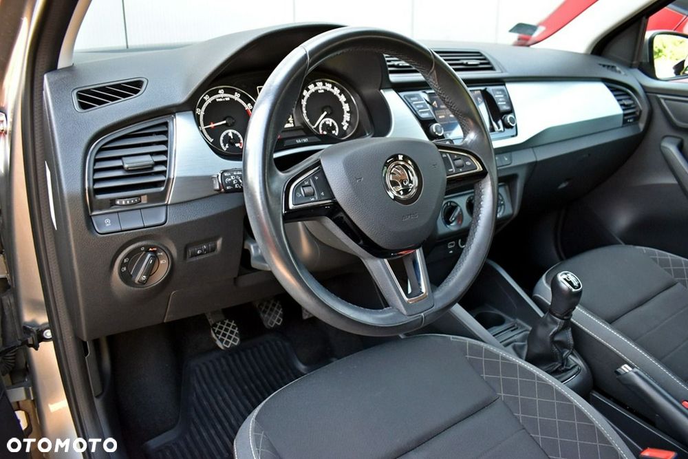 Skoda Fabia 1.0 TSI Ambition - 9