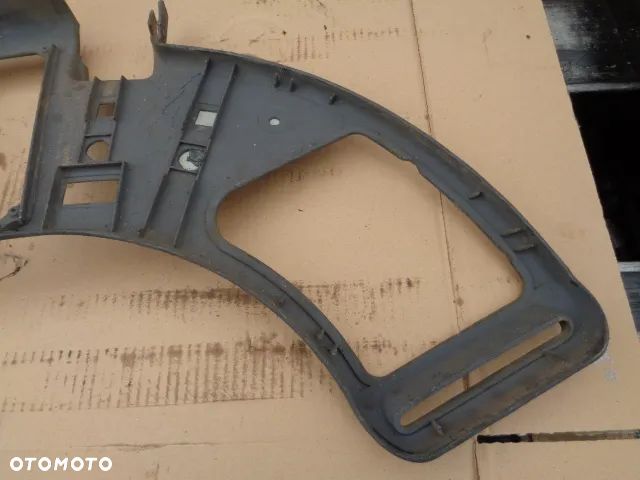 Plastik osłona boczek ramka konsoli kabina New Holland TM120 TM130 TM140 TM155 TM175 TM190 - 5