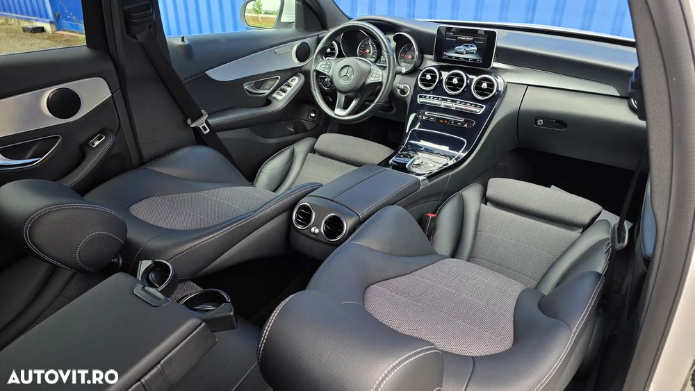 Mercedes-Benz C 200 CDI DPF (BlueEFFICIENCY) 7G-TRONIC Avantgarde - 5