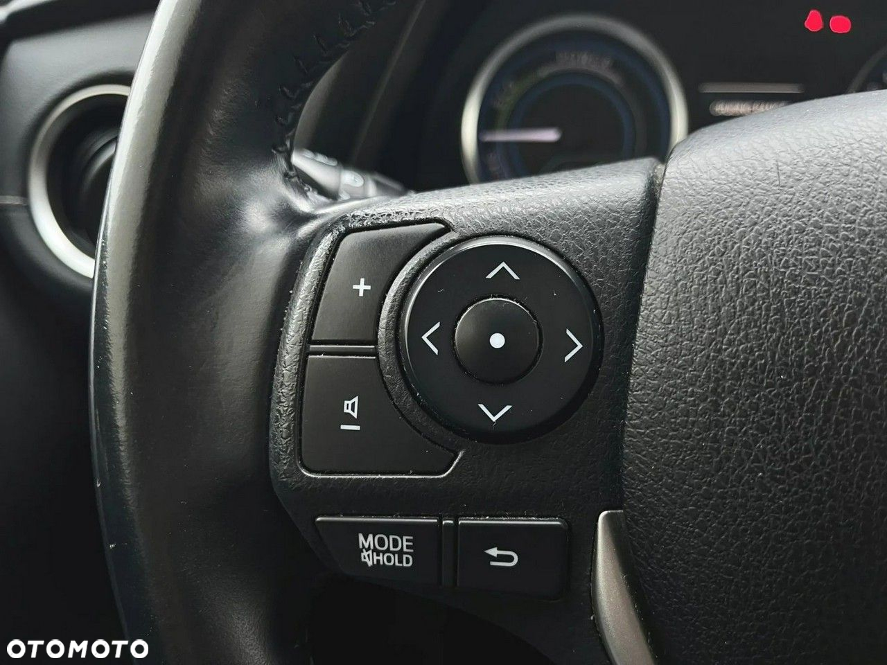 Toyota Auris - 16