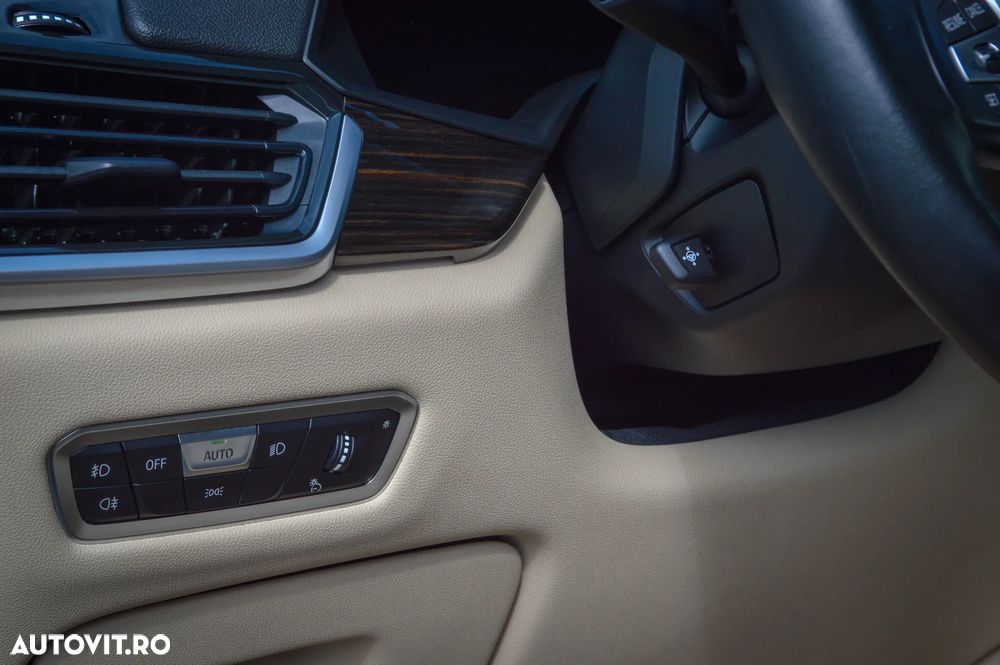 BMW X5 xDrive45e xLine - 39