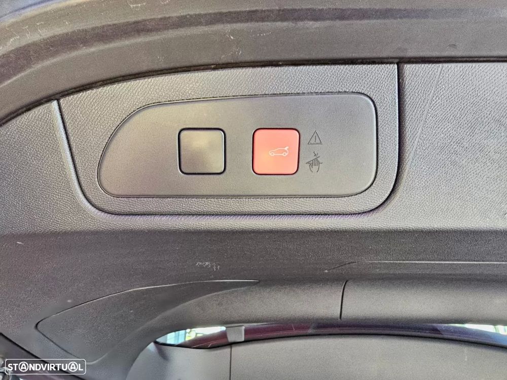 DS DS7 Crossback E-Tense Performance Line EAT8 - 17