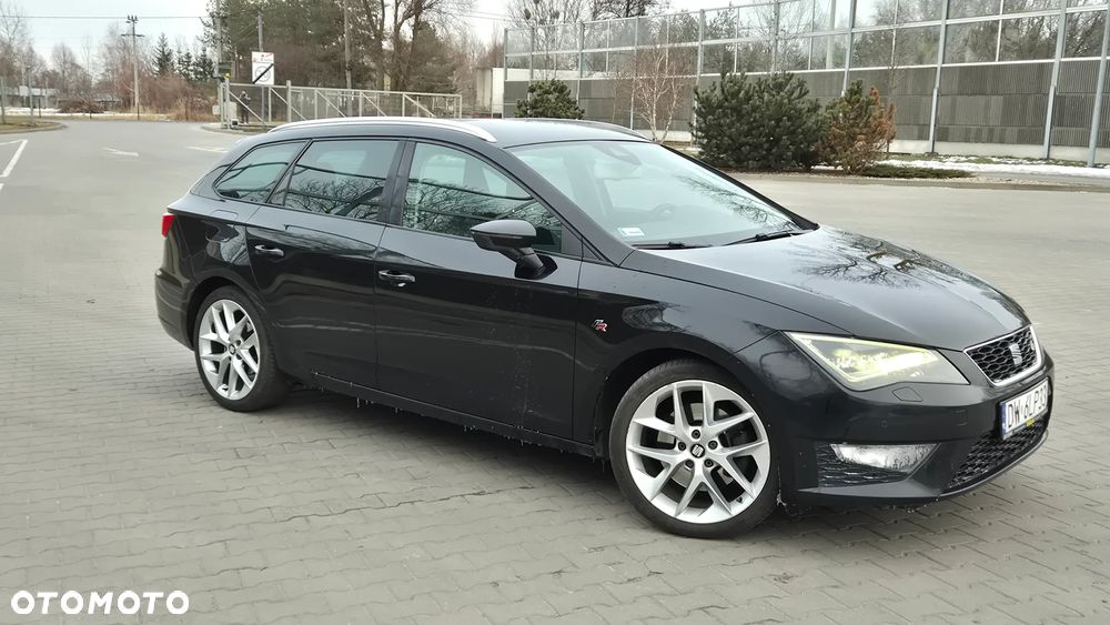 Seat Leon 2.0 TDI DPF Start&Stop FR - 2