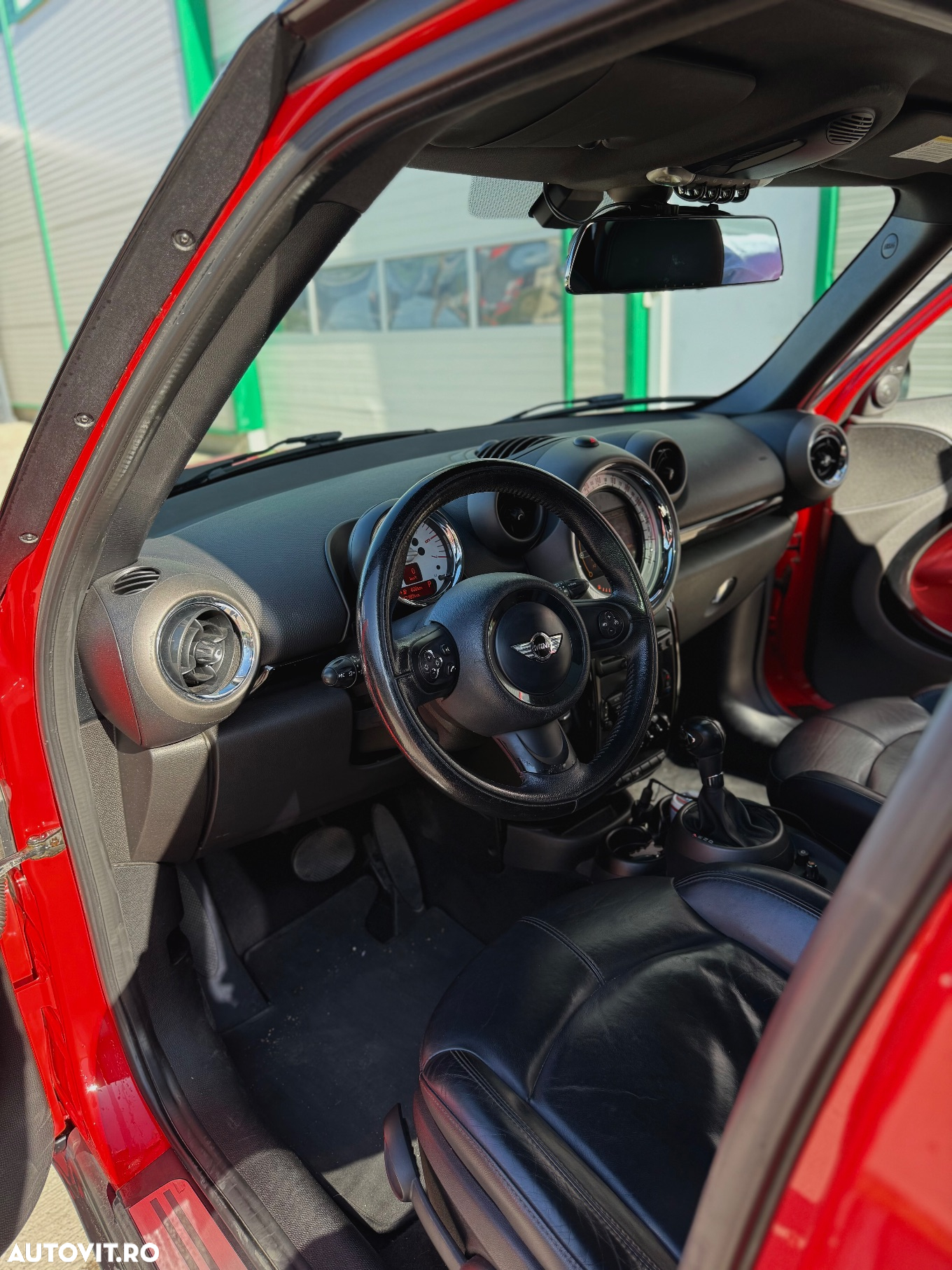 Mini Countryman - 16