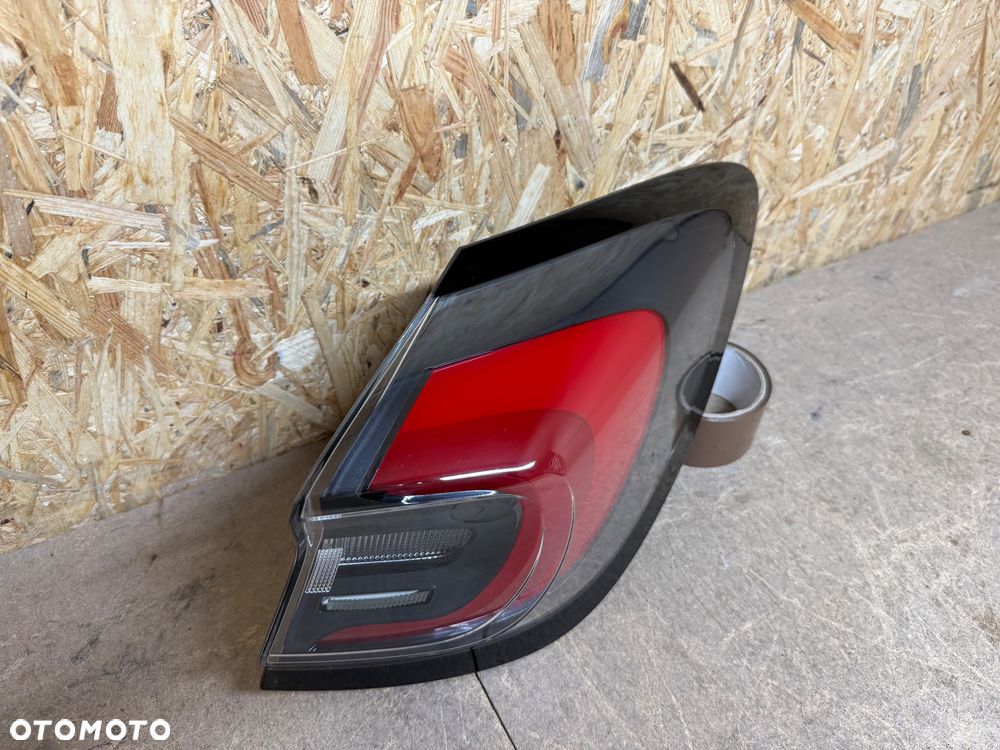LAMPA PRAWA TYŁ W BŁOTNIK FORD PUMA MK2 L1TB-13404-AD - 8