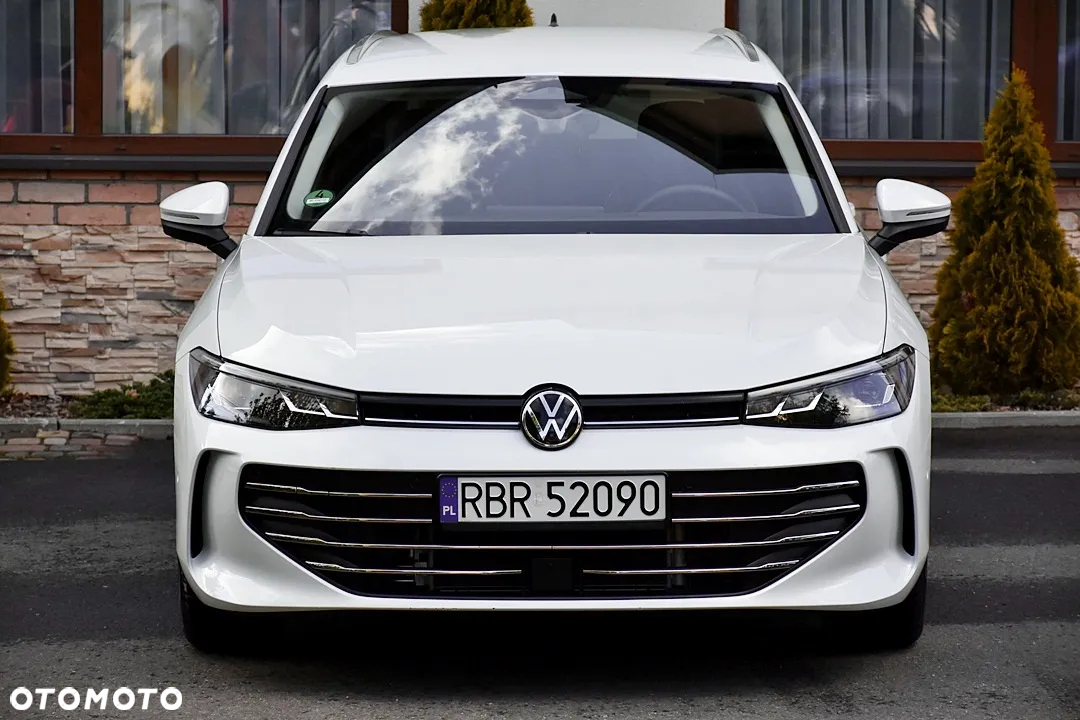 Volkswagen Passat 1.5 TSI eHybrid PHEV Elegance DSG - 3