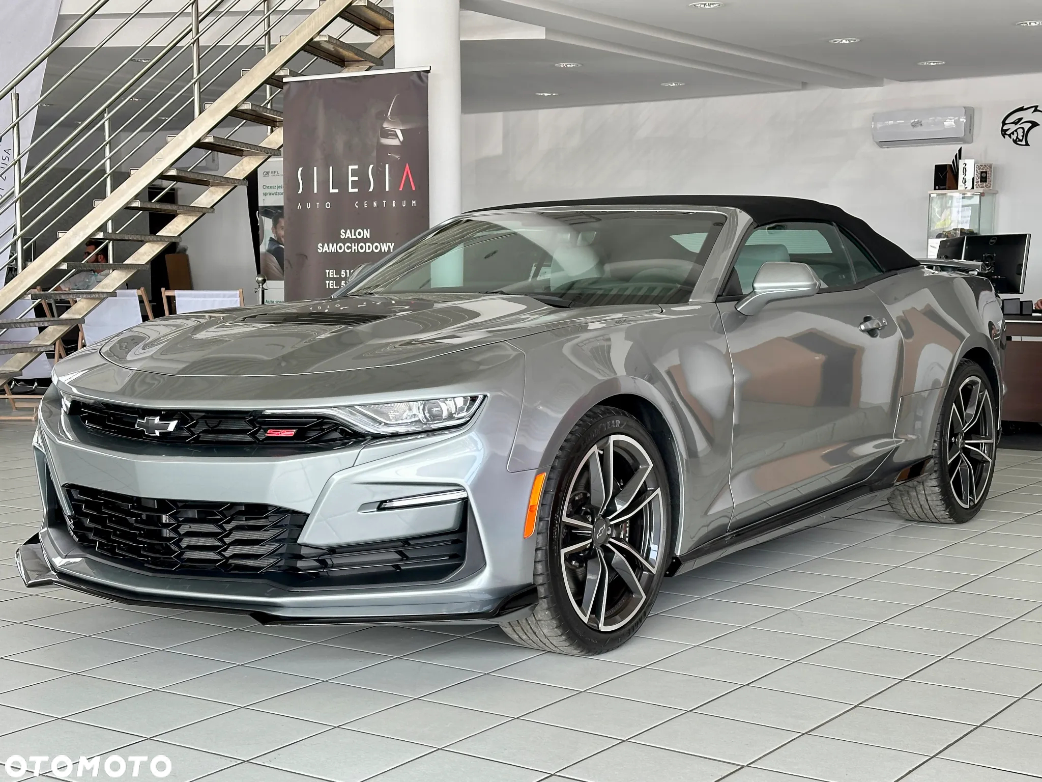 Chevrolet Camaro - 4