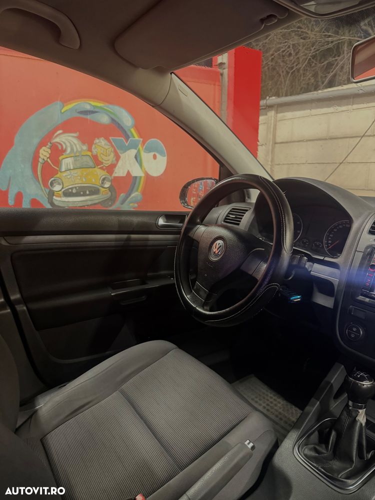 Volkswagen Golf 1.9 TDI United - 10
