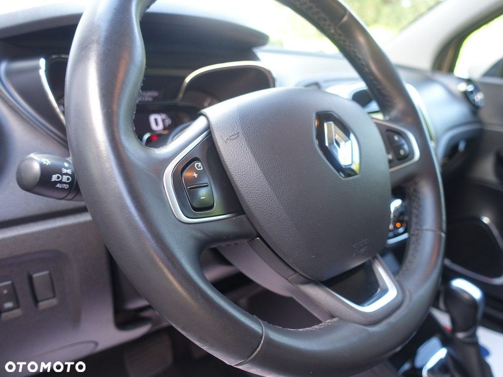 Renault Captur ENERGY TCe 120 EDC LIMITED - 19