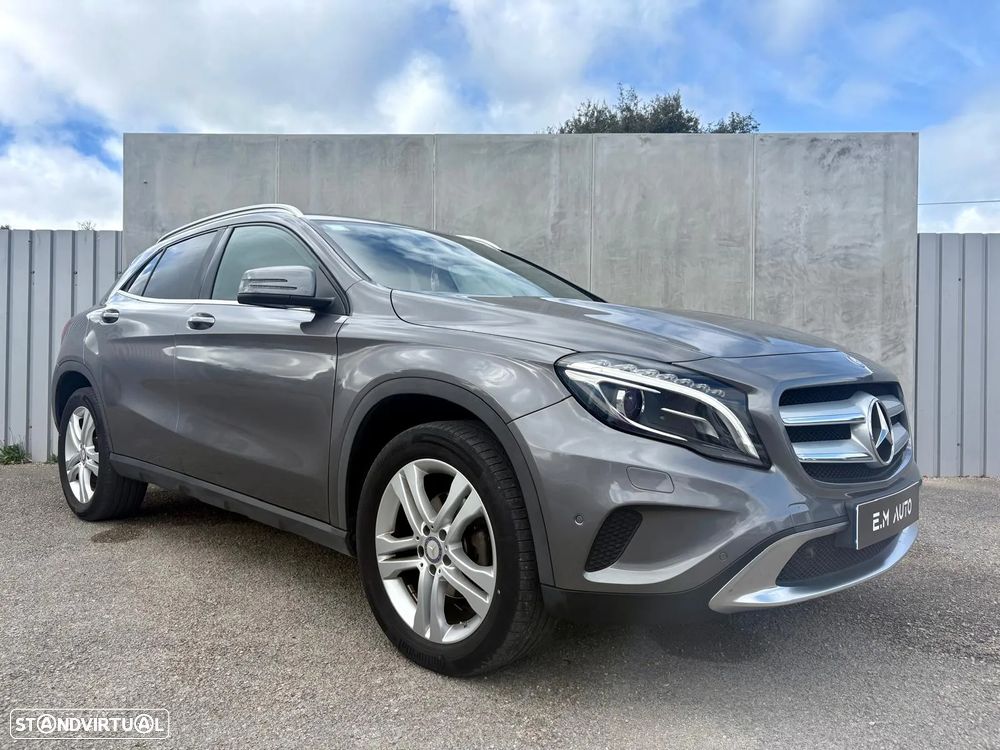 Mercedes-Benz GLA 180 (CDI) d 7G-DCT Urban - 2