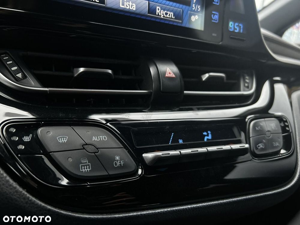 Toyota C-HR 1.2 T Prestige - 32