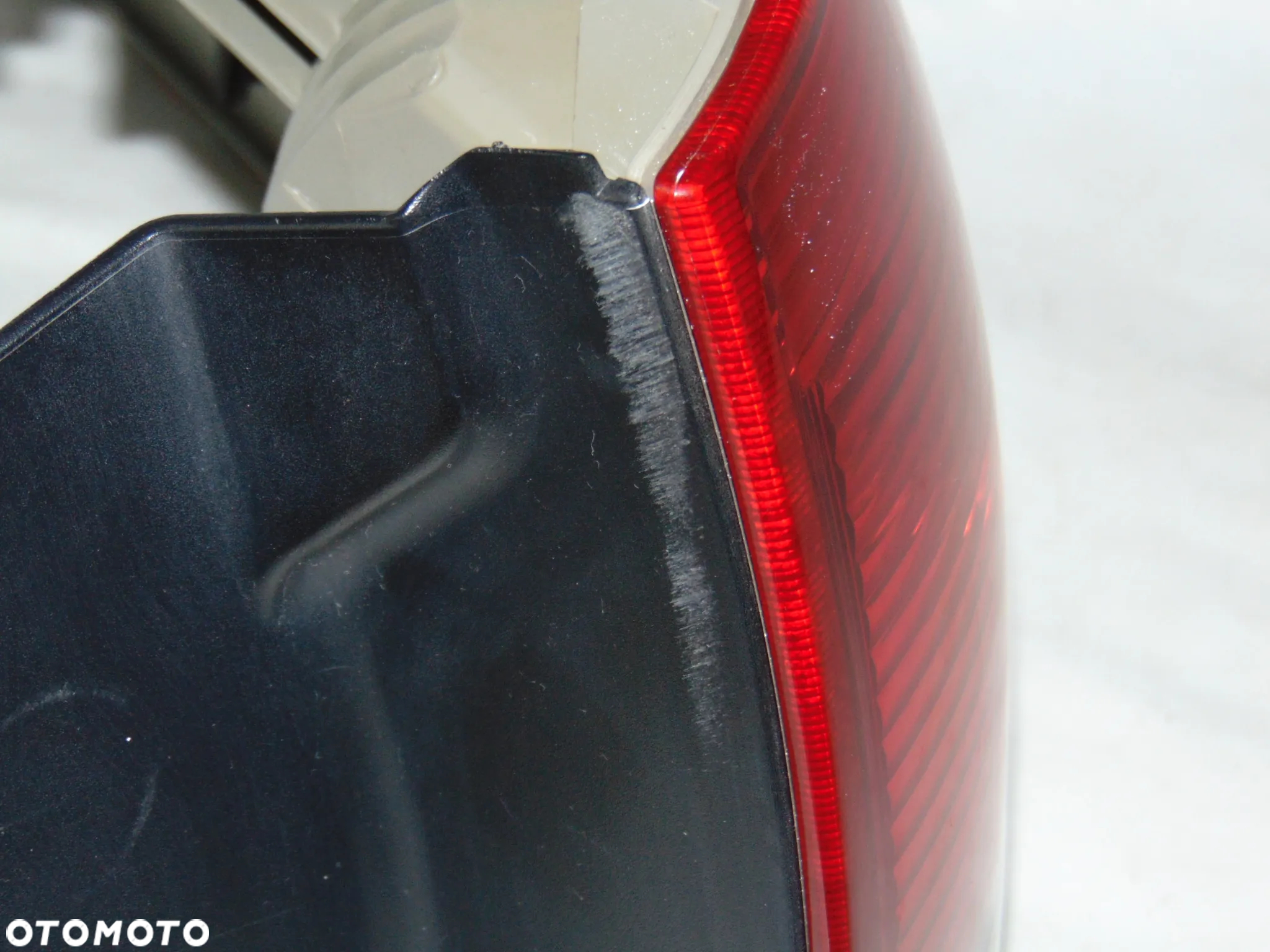 ORYGINAŁ lampa tylna tył lewa prawa Opel Vectra C kombi 02-05r - 19
