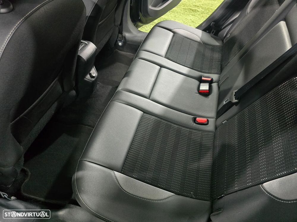 Peugeot 2008 1.6 BlueHDi Allure - 9