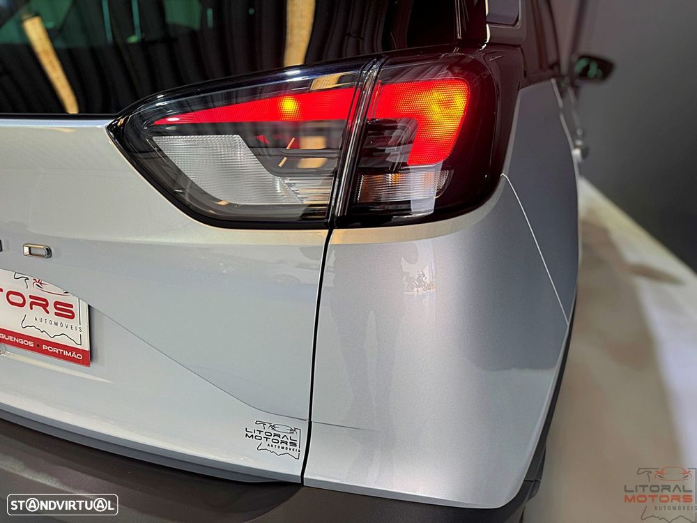 Opel Crossland 1.2 T Elegance - 11