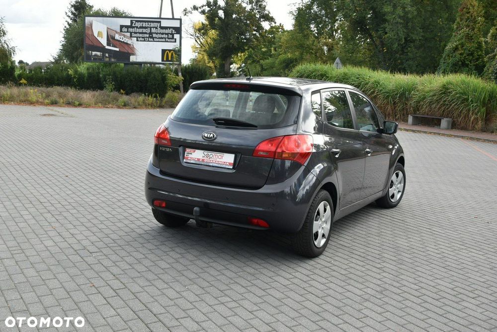 Kia Venga - 21