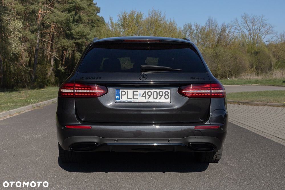 Mercedes-Benz Klasa E 300 de 4Matic 9G-TRONIC Night Edition - 5