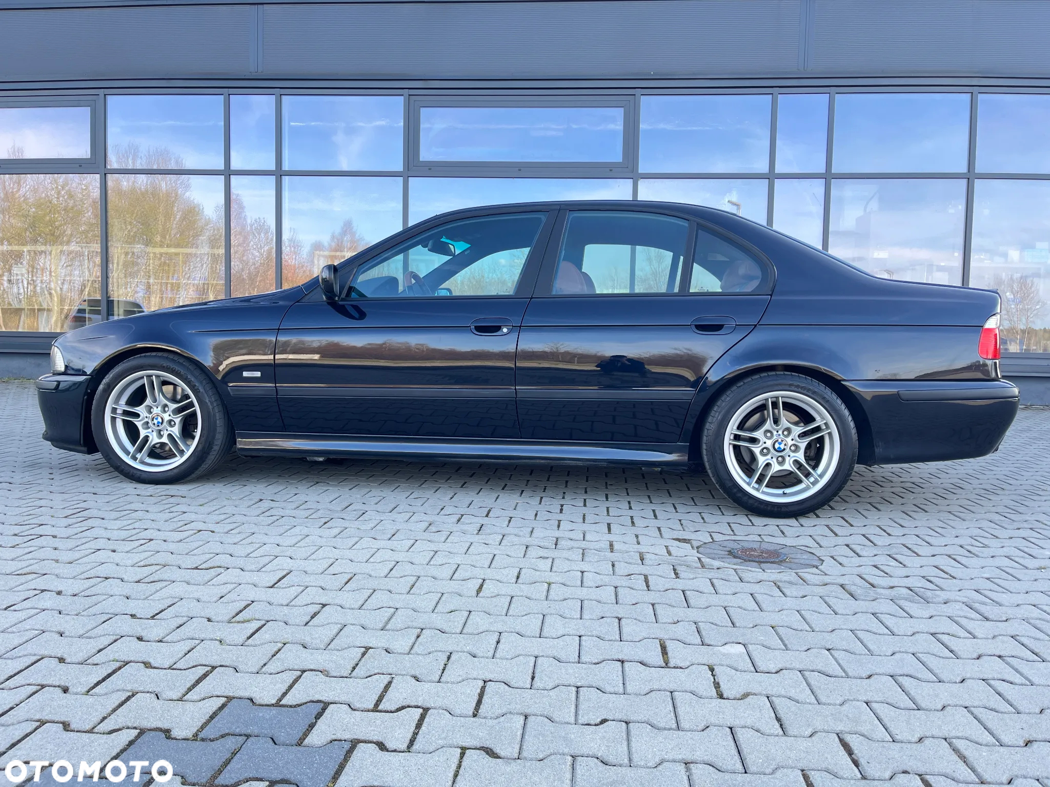 BMW Seria 5 - 12