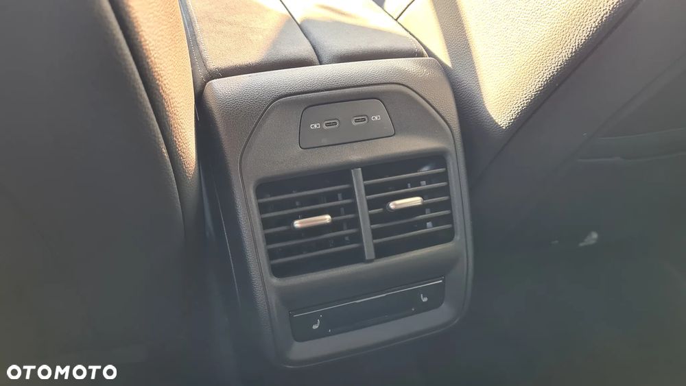 Skoda Superb 1.5 TSI Sportline DSG - 12