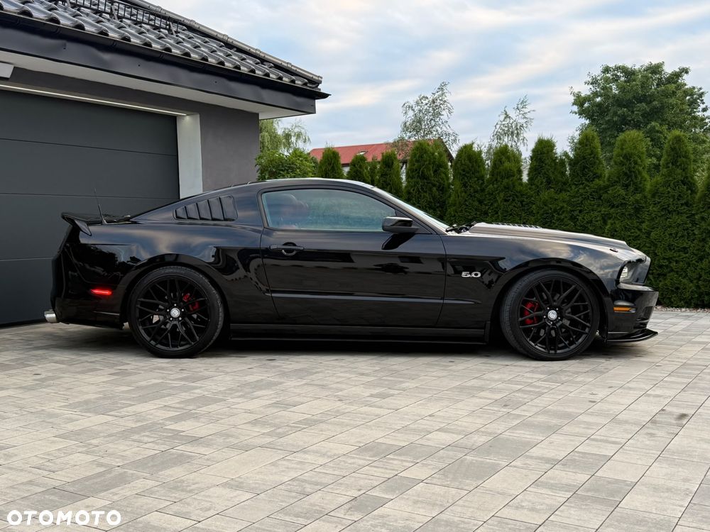 Ford Mustang - 7
