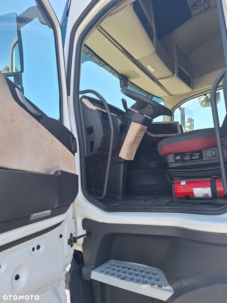 Volvo Volvo FH 500 euro6 / I park cool / numer LB - 14