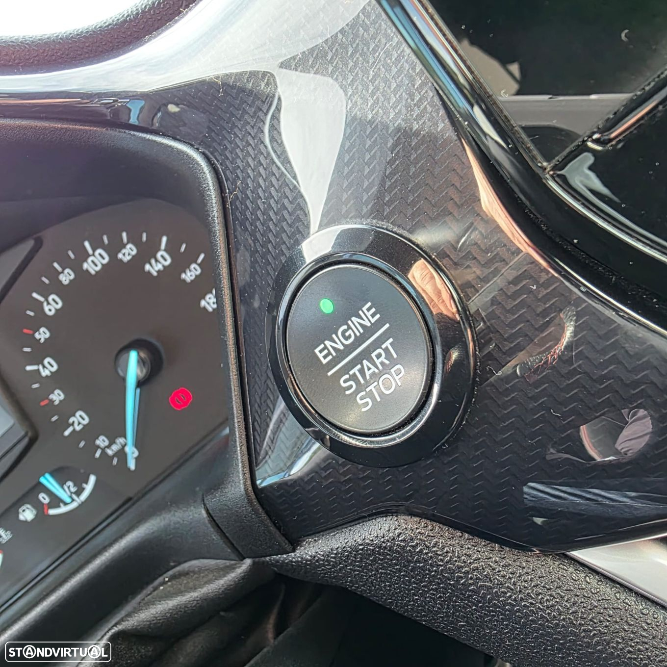 Ford Fiesta 1.0 EcoBoost MHEV ST-Line - 21