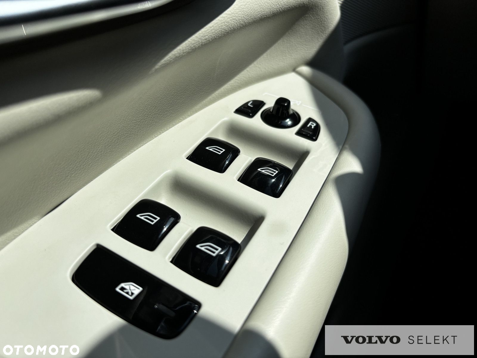 Volvo XC 90 - 11