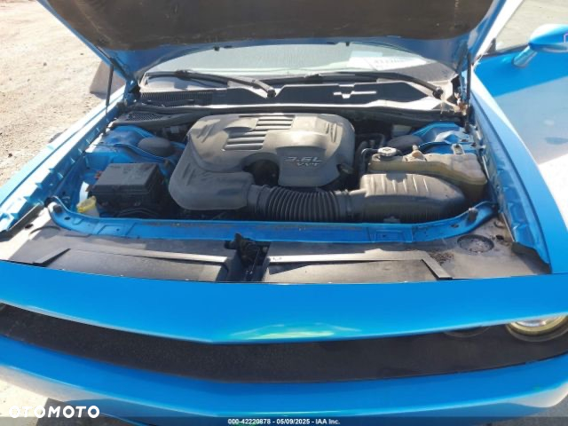 Dodge Challenger 3.6 SXT Plus - 10