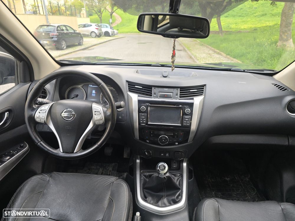 Nissan Navara 2.3 dCi CD 4WD N-Connecta Navi+Barras - 12