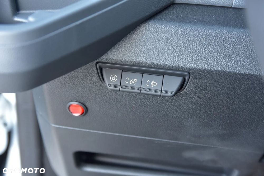 Renault Master Kontener 8EP 2.0 170KM Izoterma Chłodnia - 24