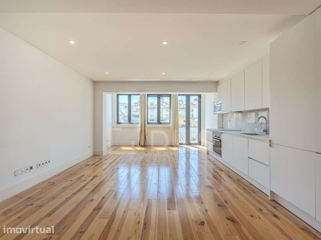 Apartamento T3 Duplex na Graça com vista cidade - Grande imagem: 3/25