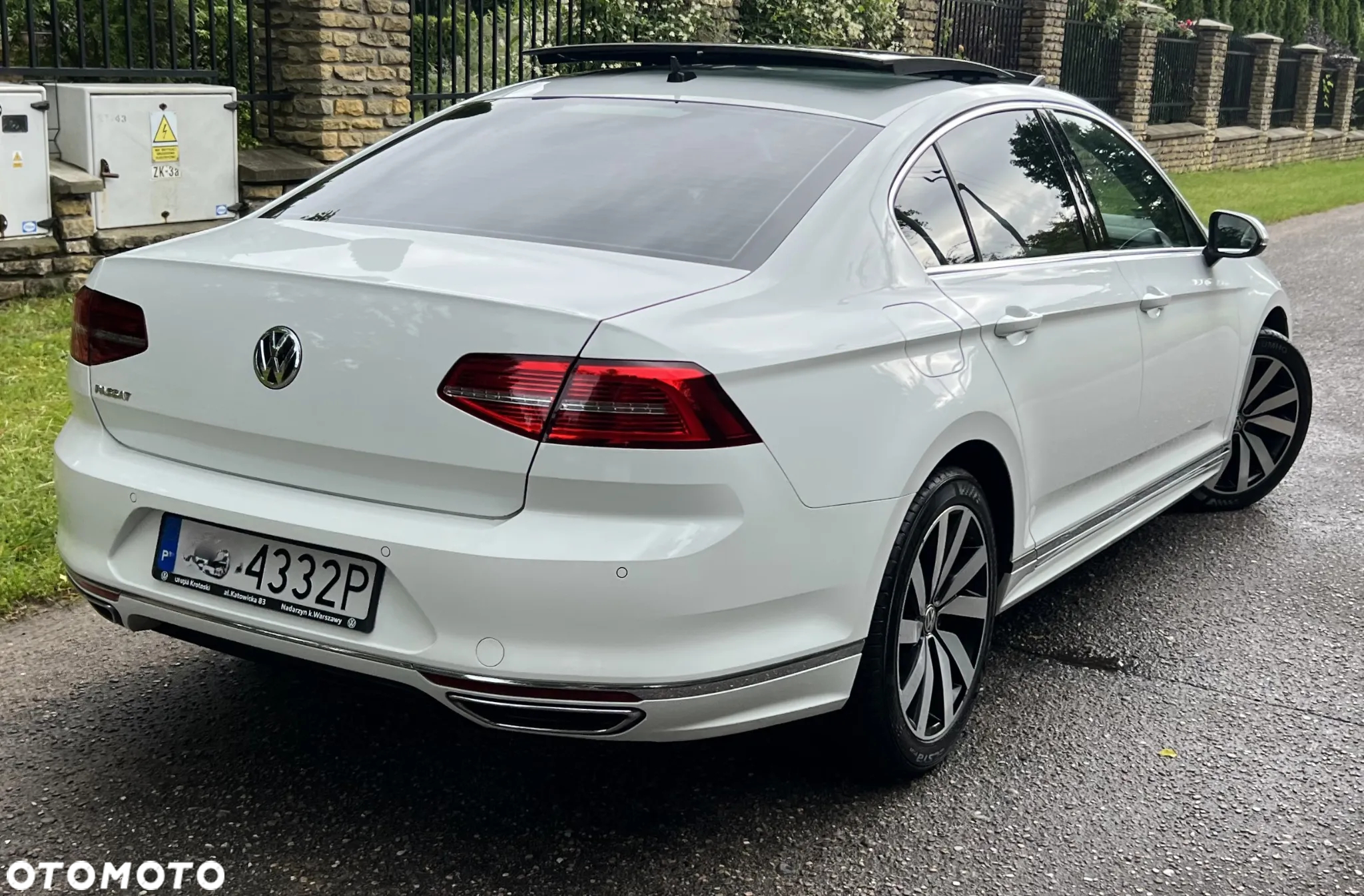 Volkswagen Passat 1.8 TSI BMT Highline DSG - 4