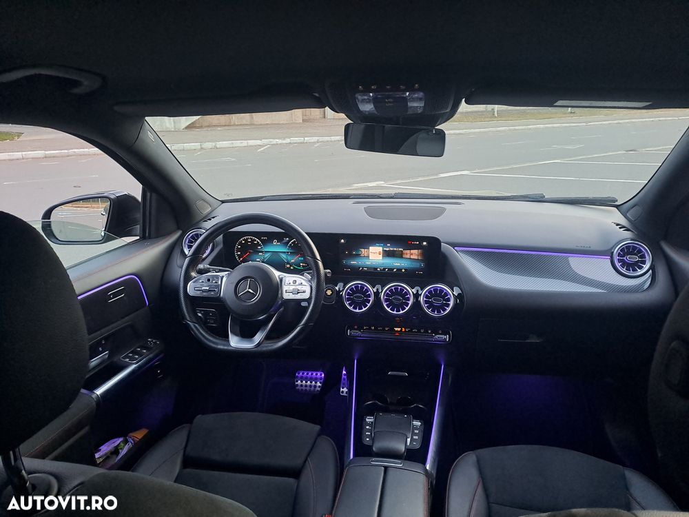 Mercedes-Benz GLA 250 e 8G-DCT AMG Line - 12