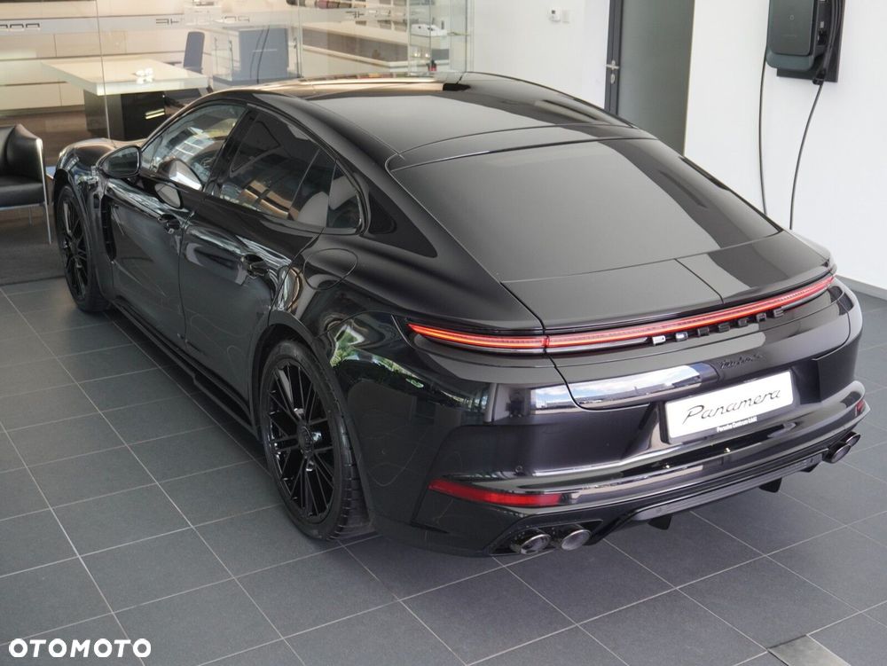 Porsche Panamera Turbo S E-Hybrid PHEV - 19