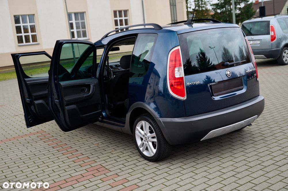 Skoda Roomster 1.6 TDI DPF Scout PLUS EDITION - 21