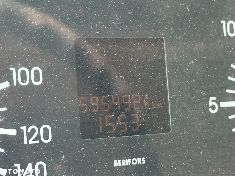 Mercedes-Benz Actros - 12