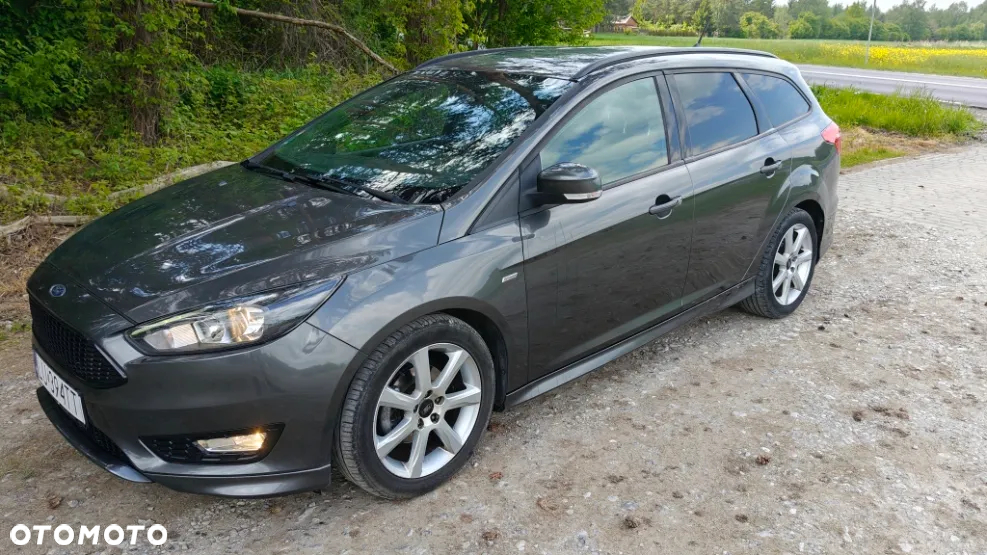 Ford Focus 1.0 EcoBoost ST-Line Black ASS - 3