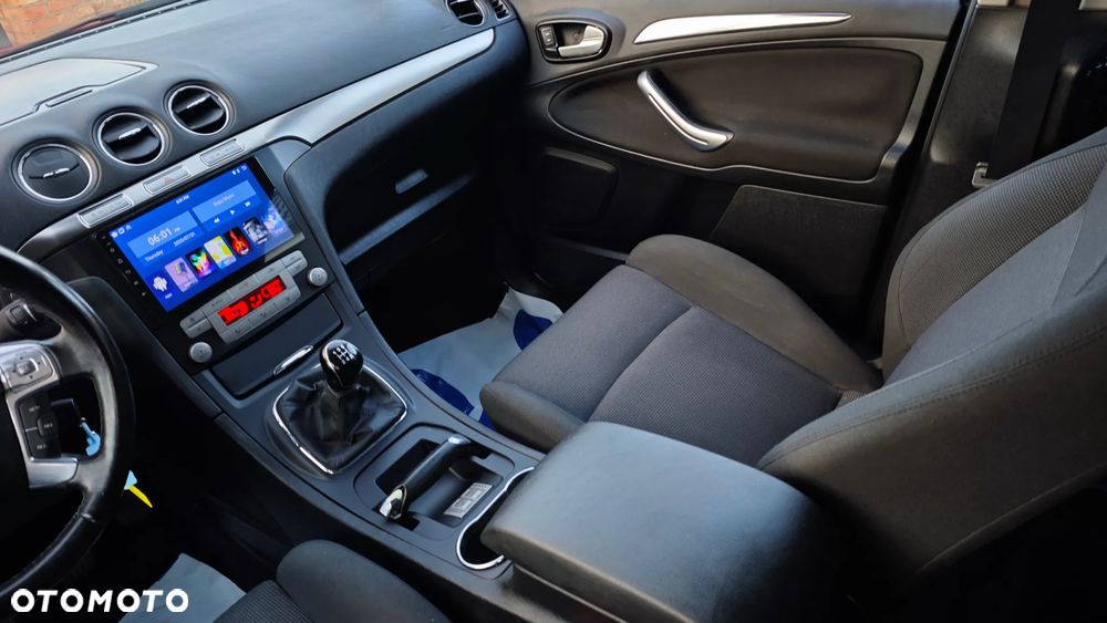Ford S-Max 2.0 FF Titanium - 16