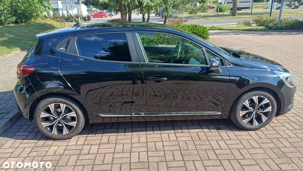 Renault Clio - 5