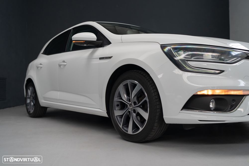 Renault Mégane 1.5 dCi Dynamique S SS - 11