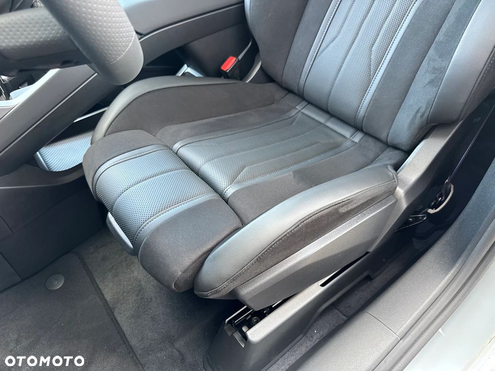 BMW iX3 50 xDrive 113.4kWh - 15