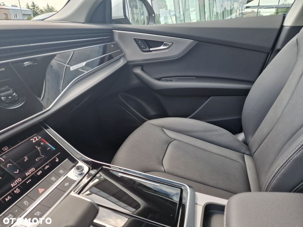 Audi Q8 - 29