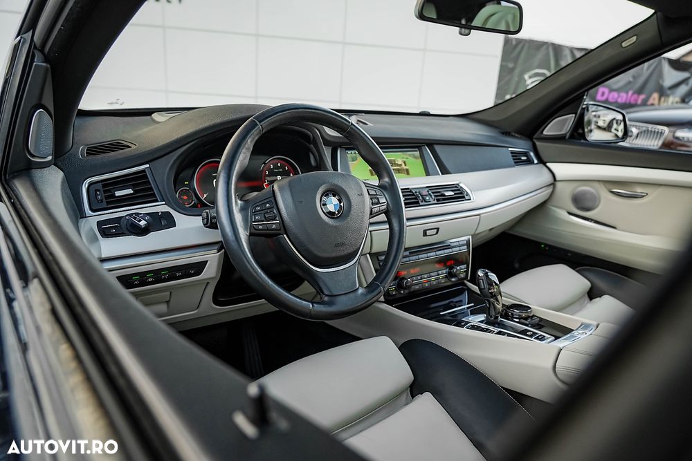 BMW Seria 5 550i xDrive Gran Turismo Aut. Luxury Line - 34