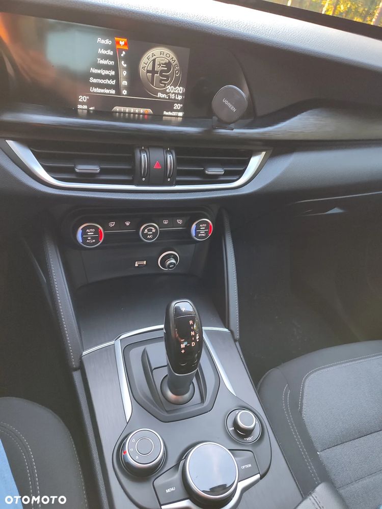 Alfa Romeo Stelvio 2.0 Turbo Q4 - 18