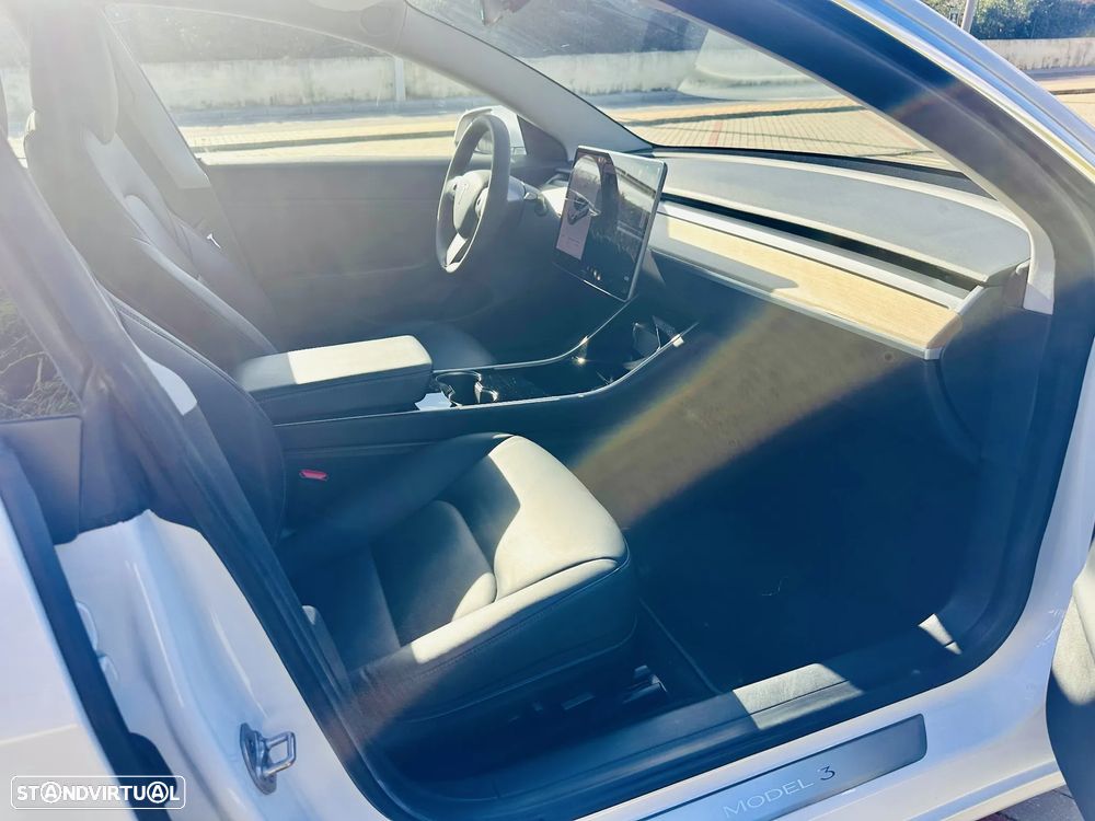 Tesla Model 3 Long Range Tração Integral - 19