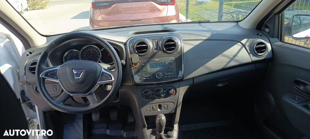 Dacia Logan 1.0 SCe SL PLUS - 6