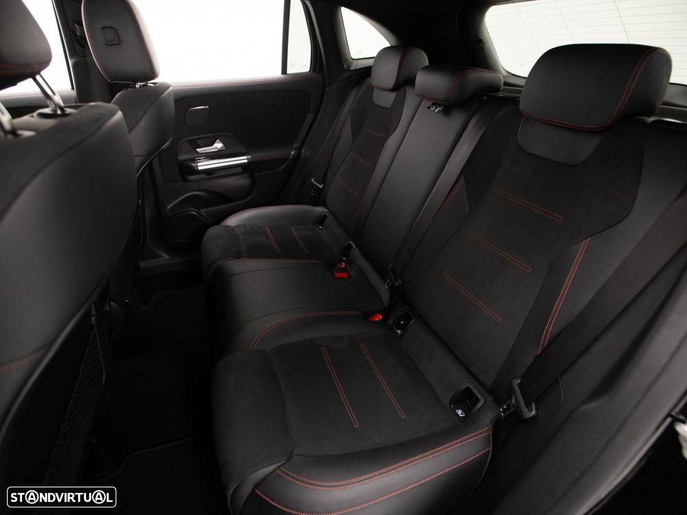 Mercedes-Benz GLA 250 e 8G-DCT AMG Line - 10